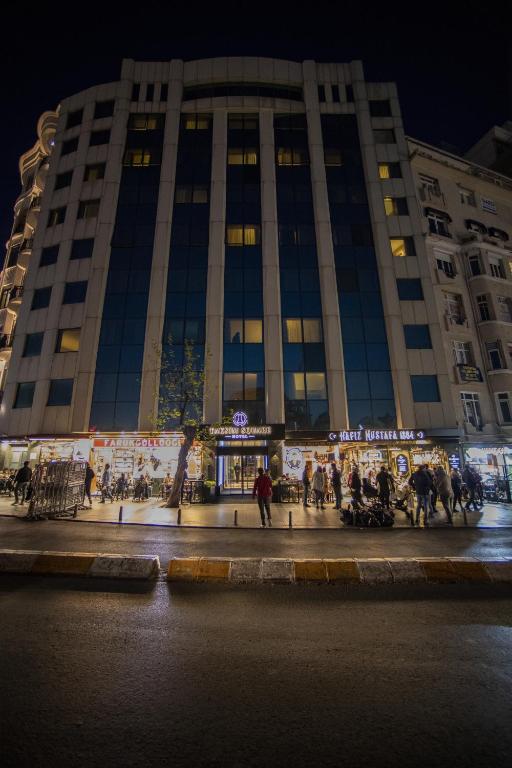 هتل تکسیم اسکور استانبول